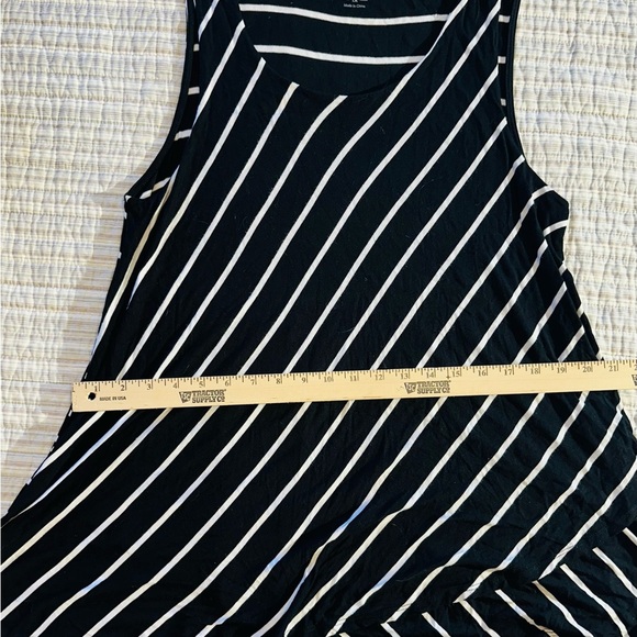 Apt. 9 Black And White Striped Sleeveless Wrap Detailed, Size 1X - Picture 7 of 10